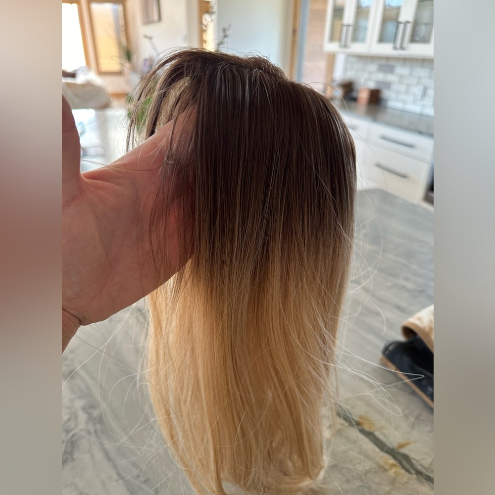 Hair topper